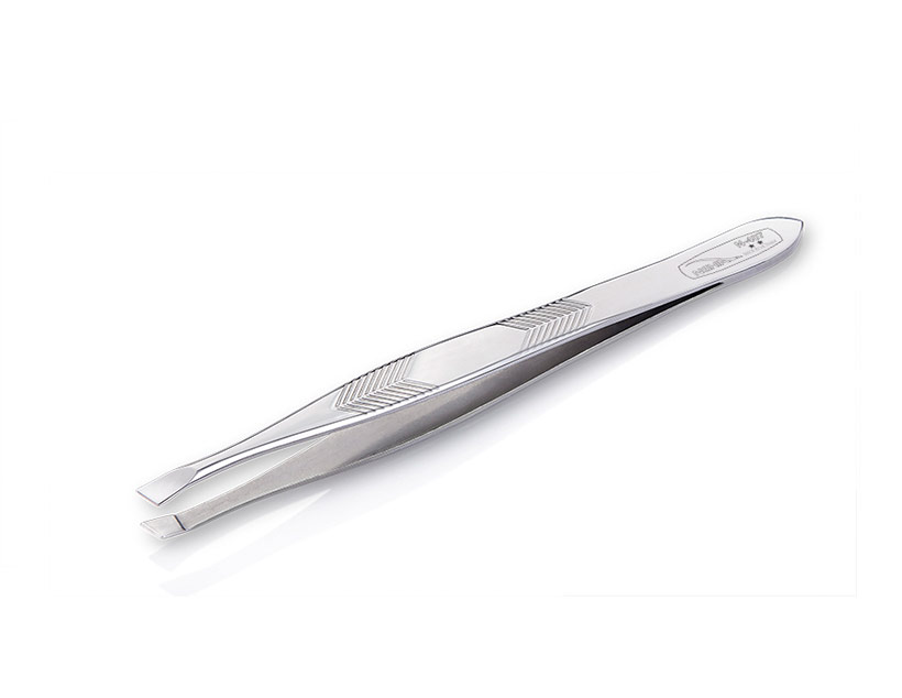 EYEBROW TWEEZERS