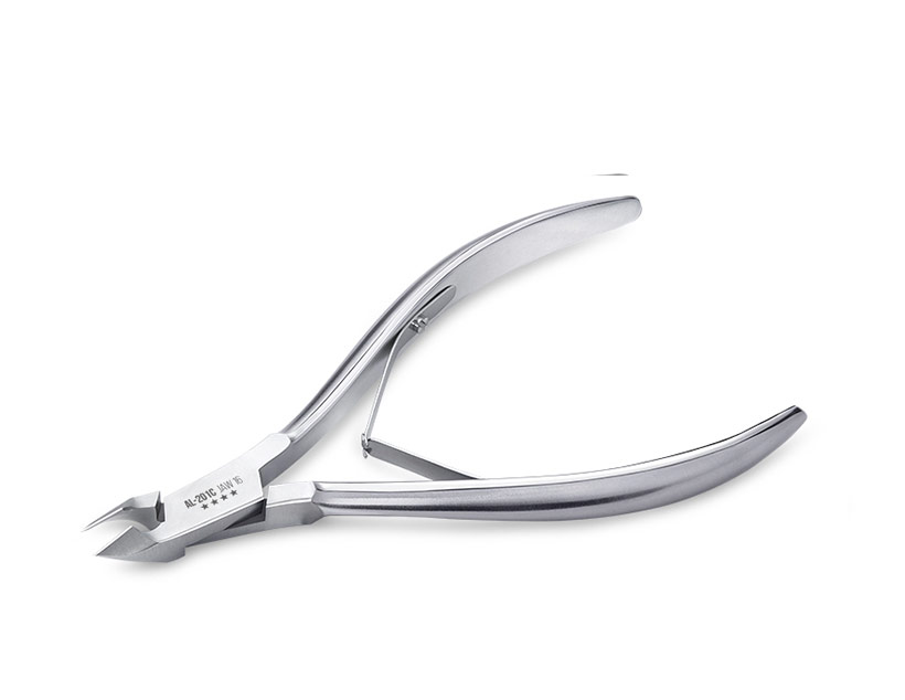 NAIL NIPPERS